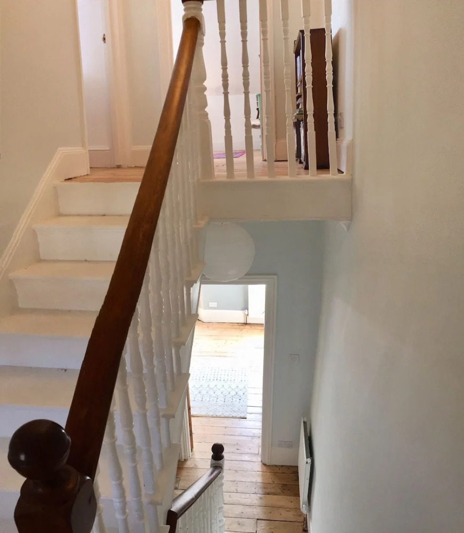 5 bedroom Seaside Townhouse Beautifully Renovated