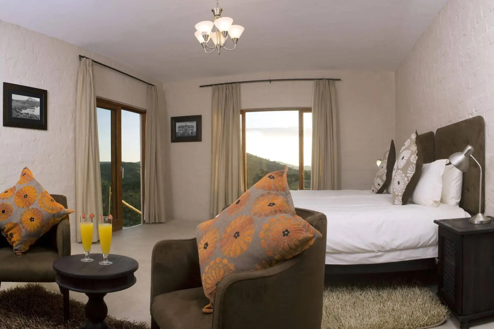 River Crossing Lodge