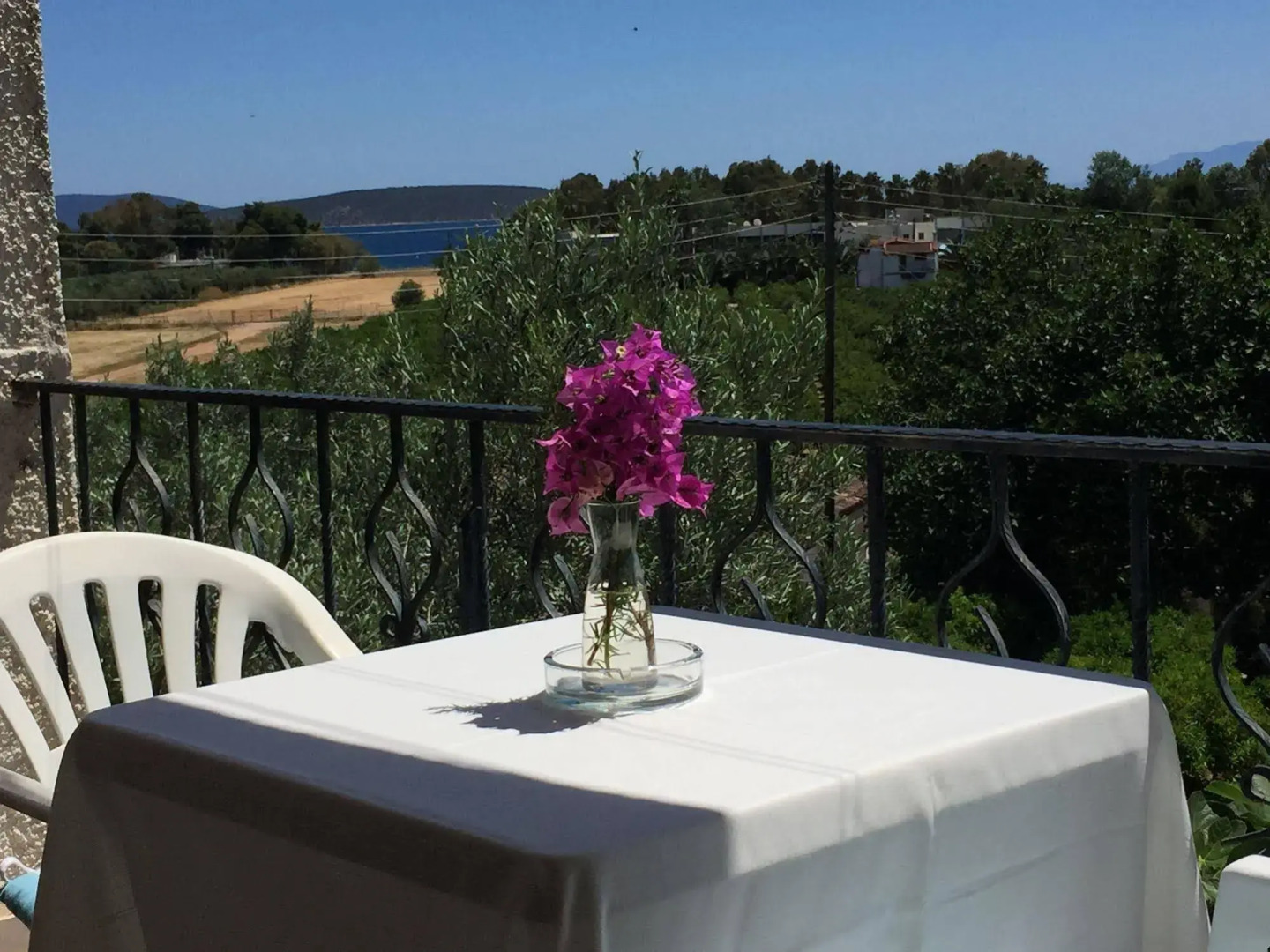 Christina Apartments