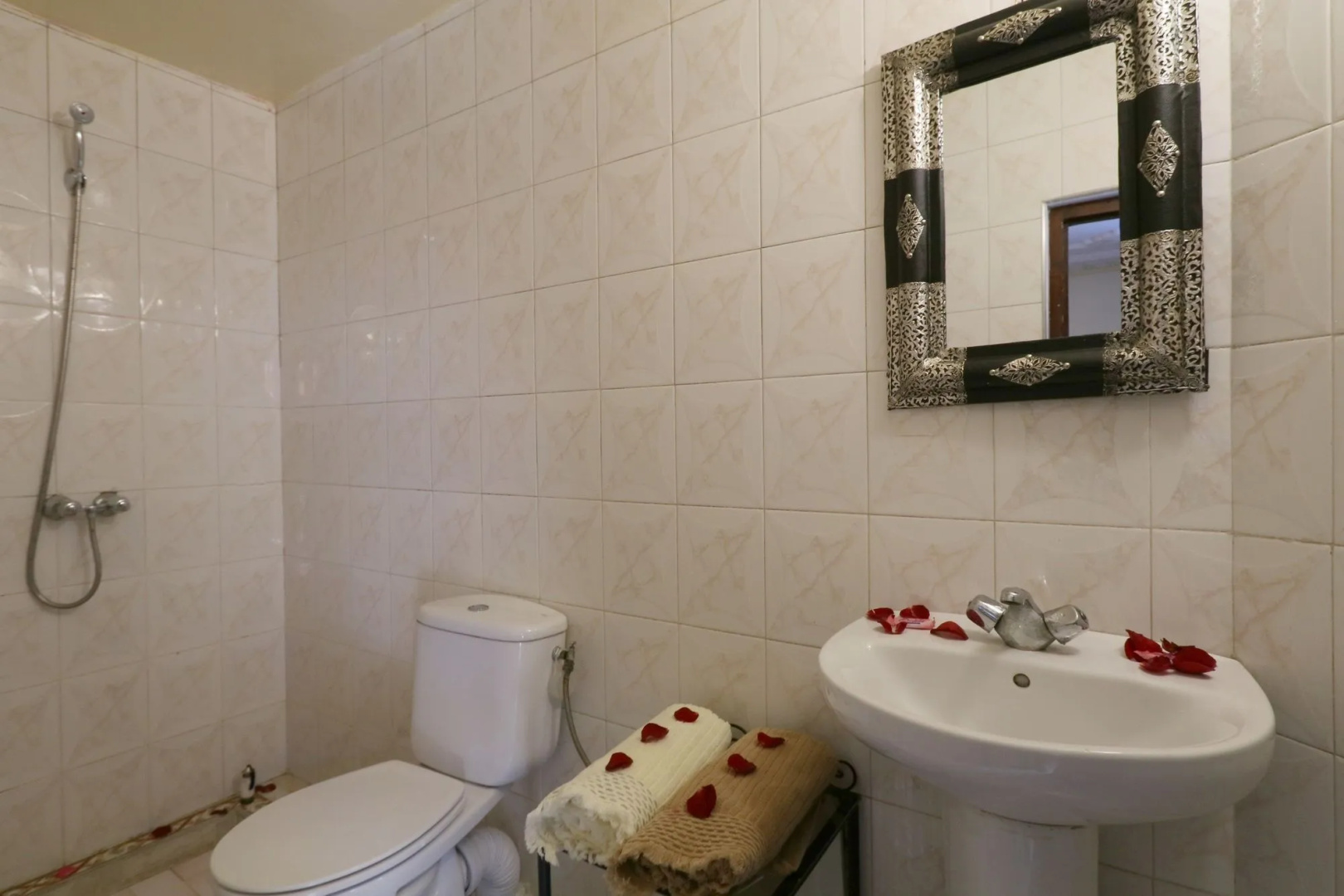 Ha Tel Riad Hayat