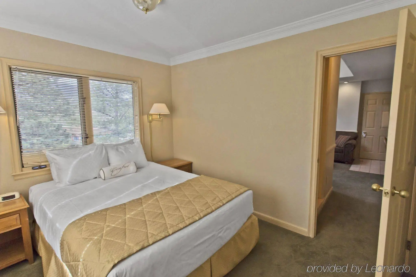 The Historic Crags Lodge