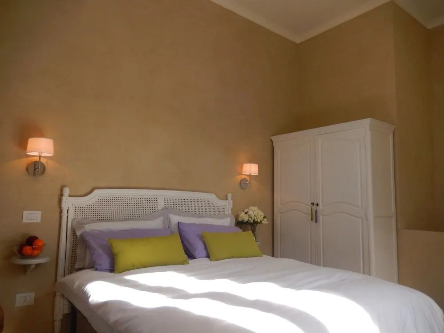 White Lilac romantic B&B adults only