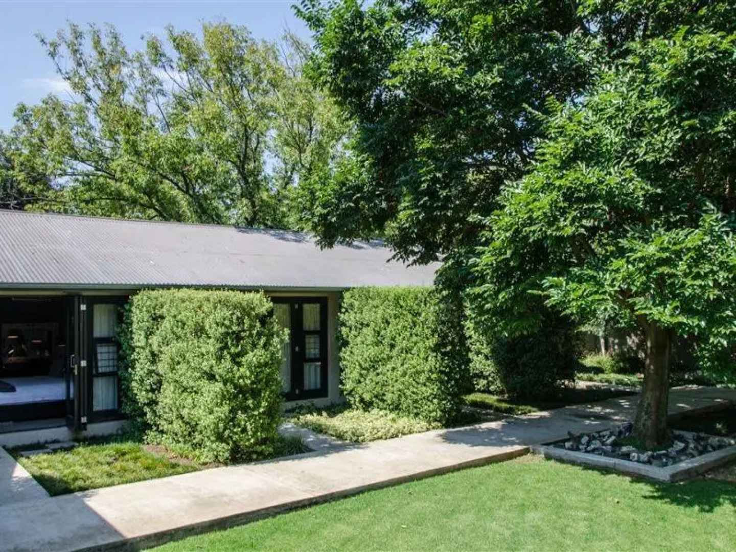 9 On Kromellenboog Guesthouse