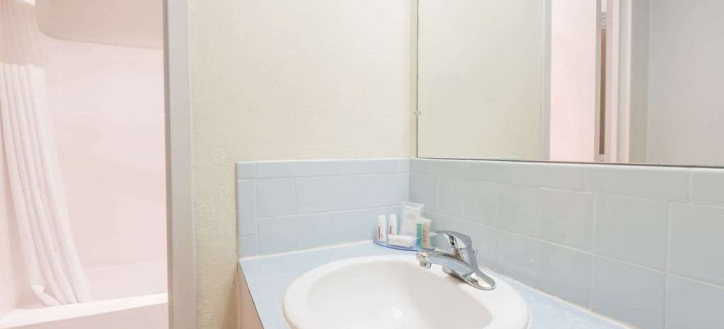 Travelodge Airport Platte City