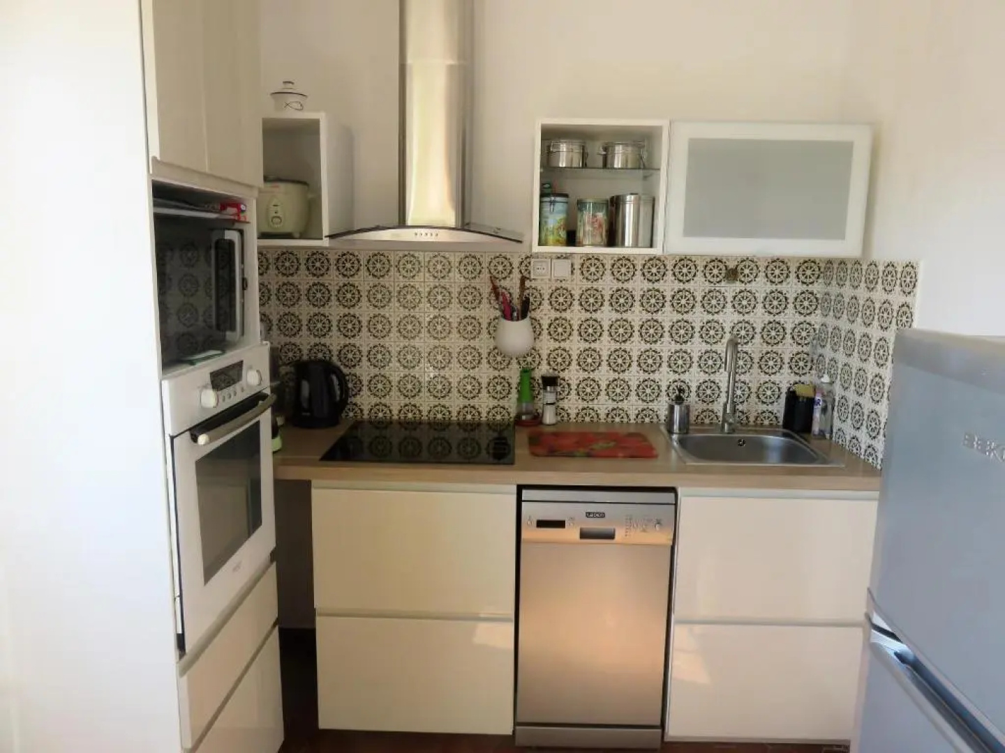 Très bel appartement T2 de 65 m2 avec terrasse vue sur port.