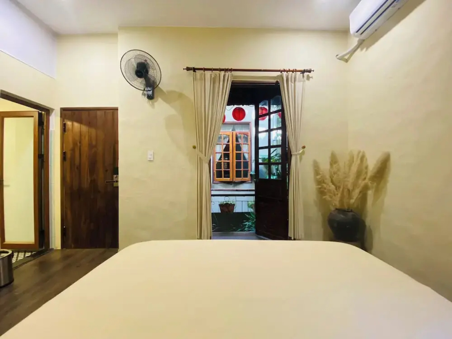 PIA homestay - Tours & Motorbike rentals