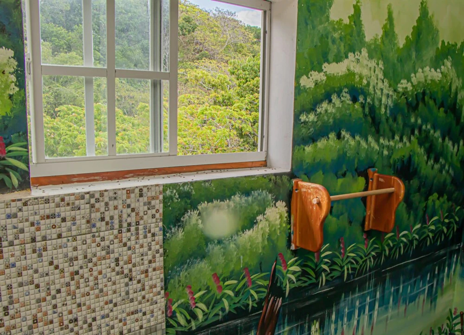 Haley's Paradise at Blue Hole