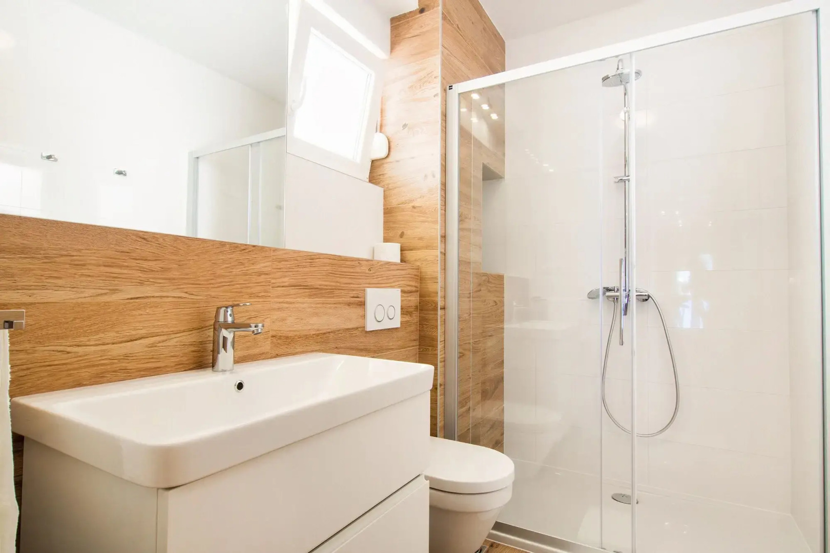 Beachfront Villa Mediteran