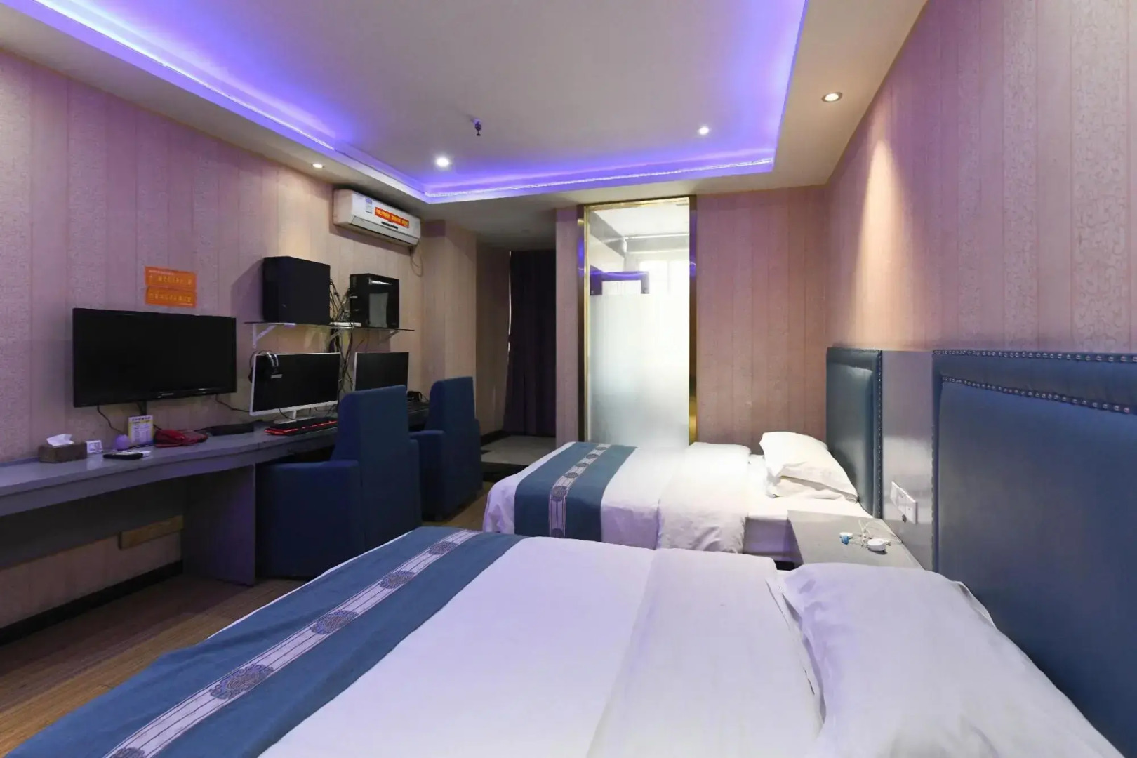 Xianyuan Business Inn