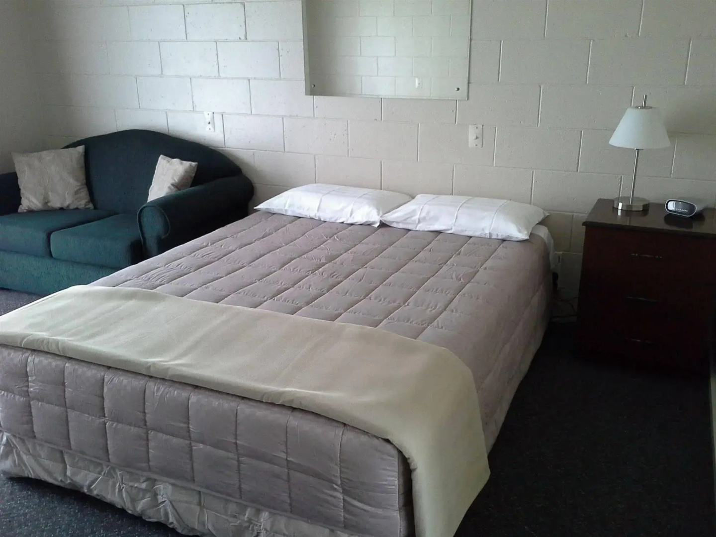 Westport Motels