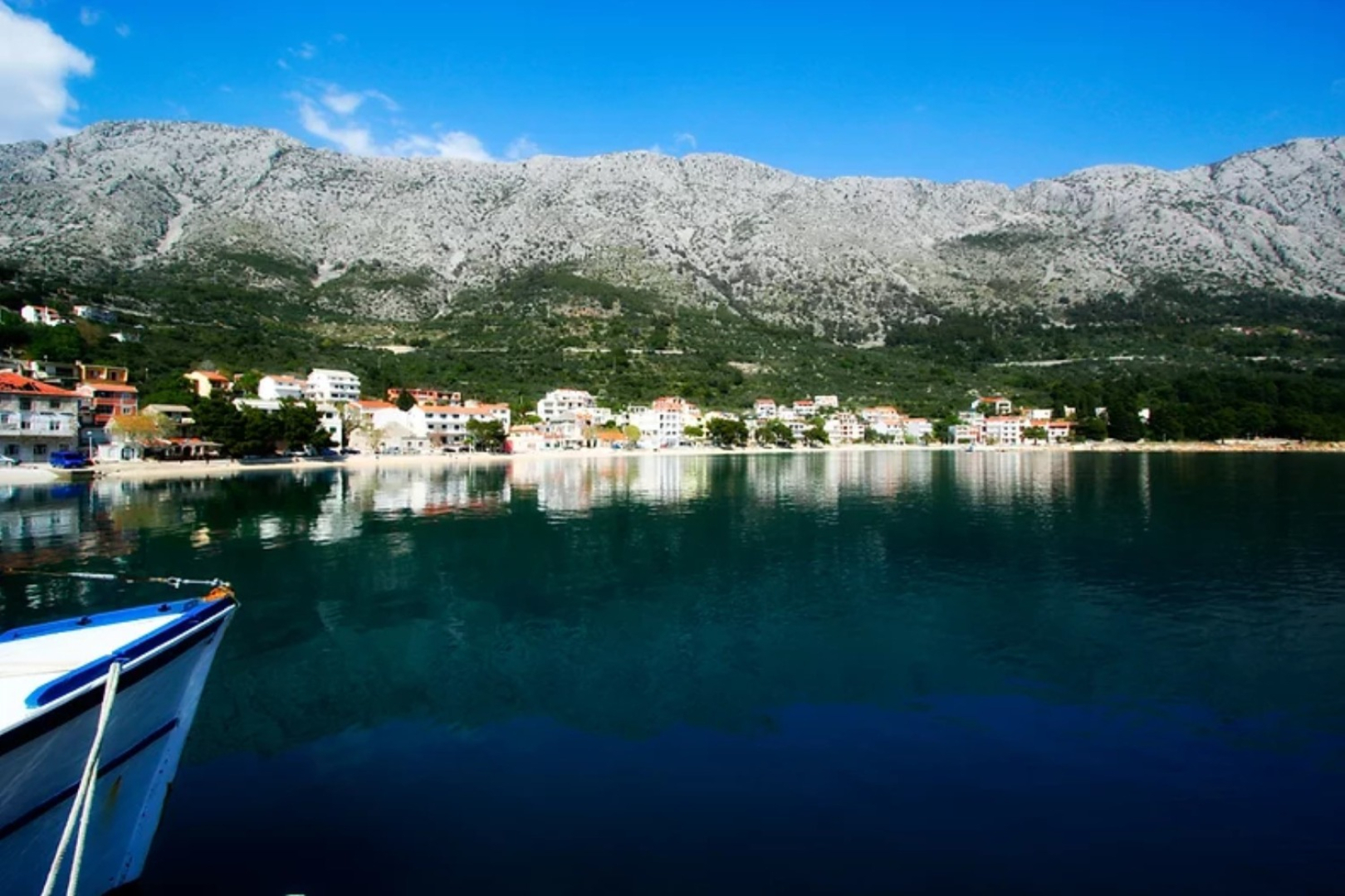 Apartment Blue - 100 m from sandy beach: A1 Igrane, Riviera Makarska