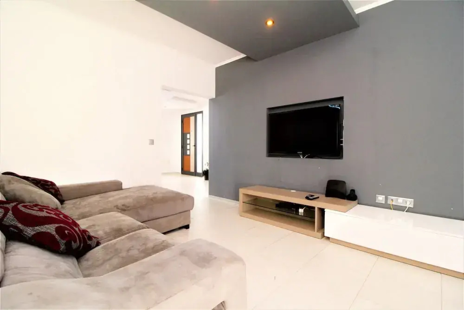 Plaza Villa with Private Pool