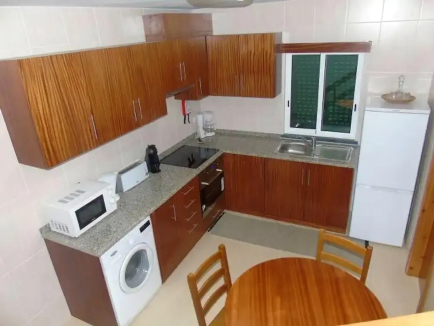 House With 2 Bedrooms in Horta, With Wonderful sea View, Enclosed Garden and Wifi Near the Beach