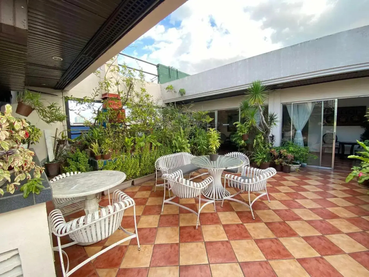 Stone House Bed and Breakfast