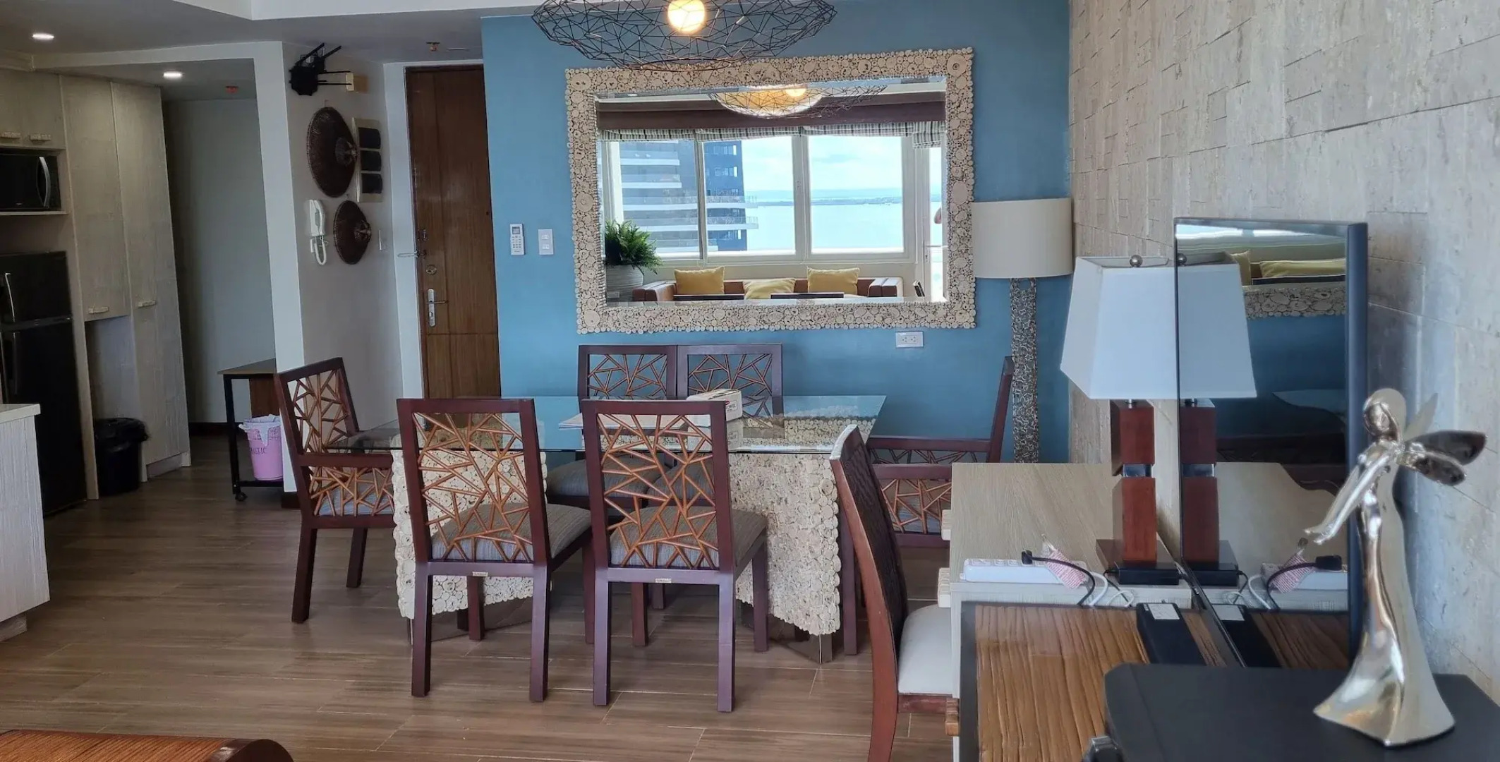 GM Rentals at La Mirada One A