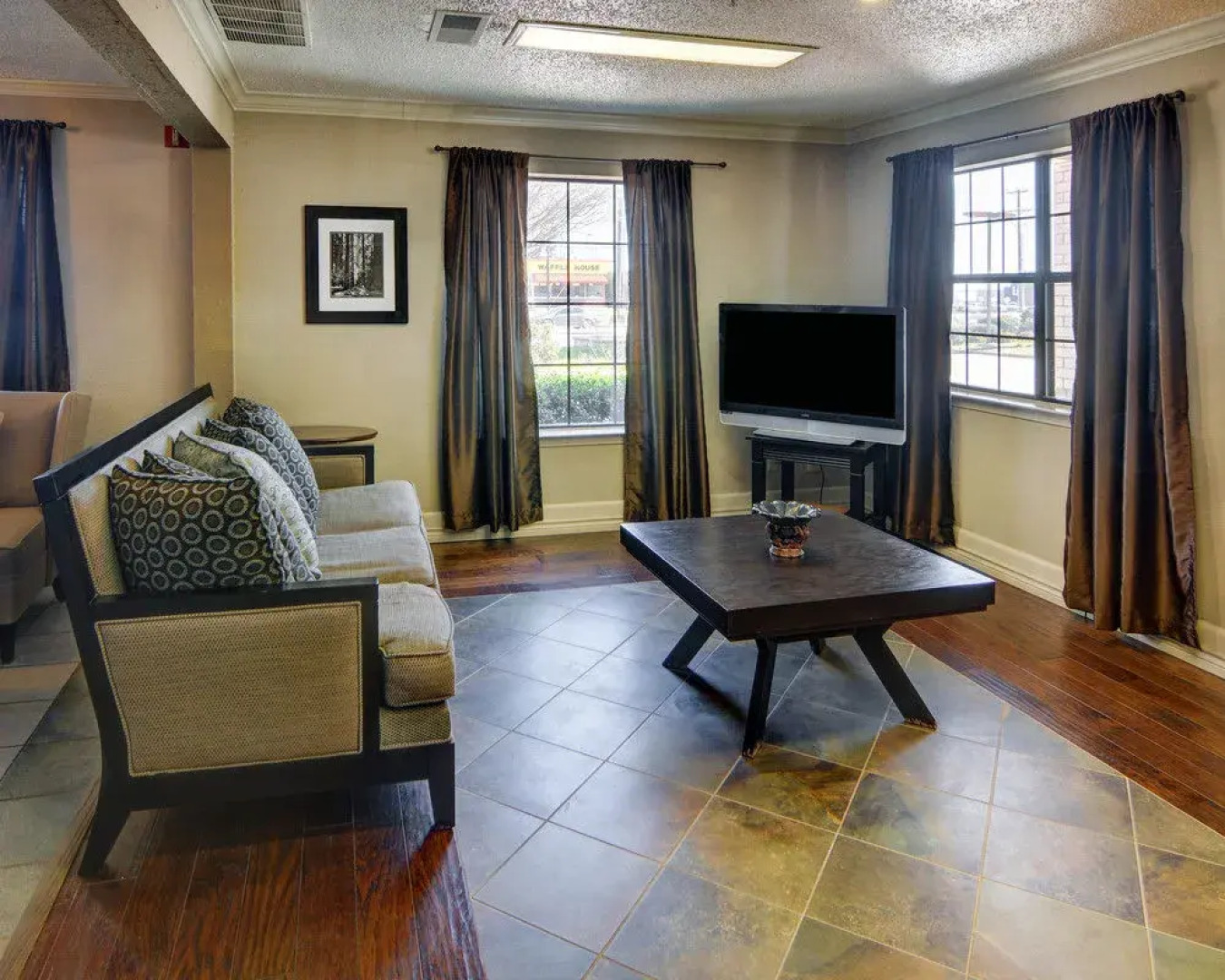 Quality Inn & Suites