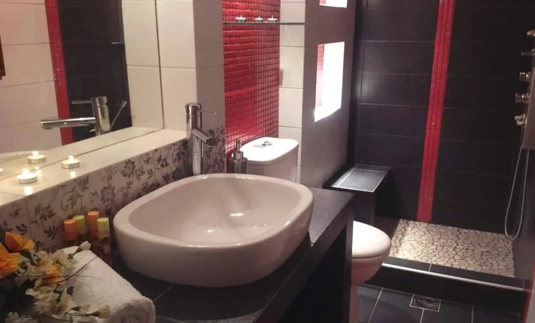 Asterias Studios Apartments