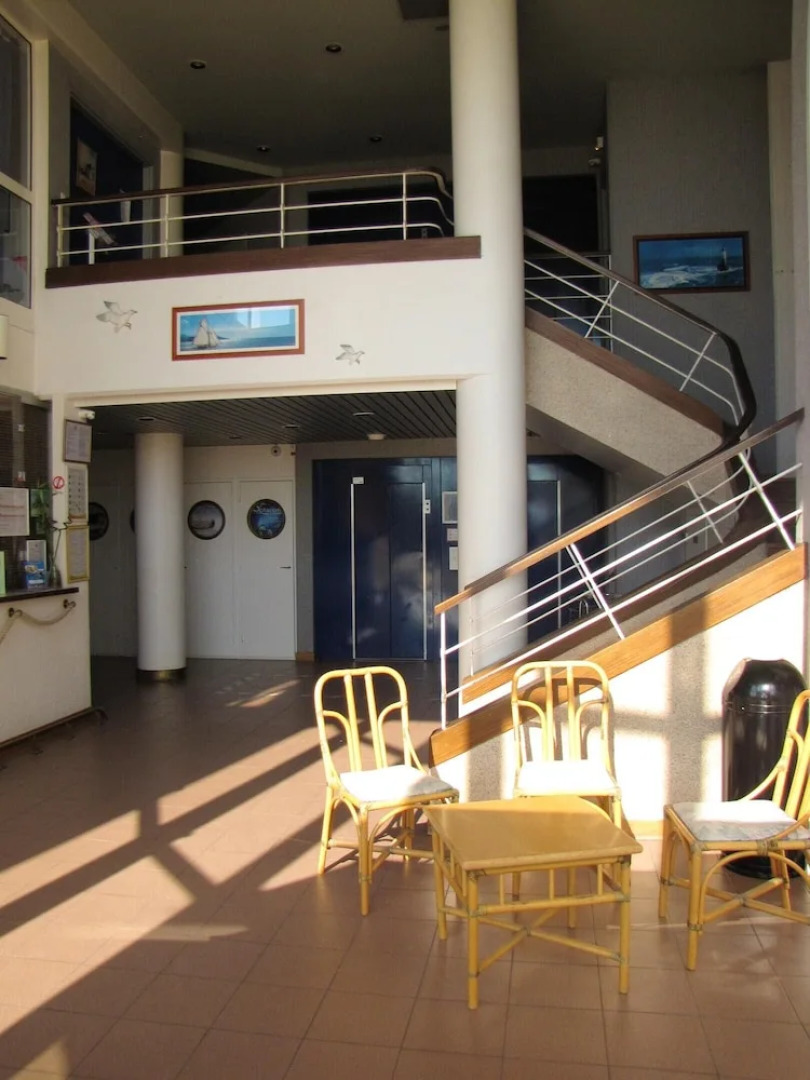 Studio in Pornichet, With Wonderful sea View, Furnished Balcony and Wi