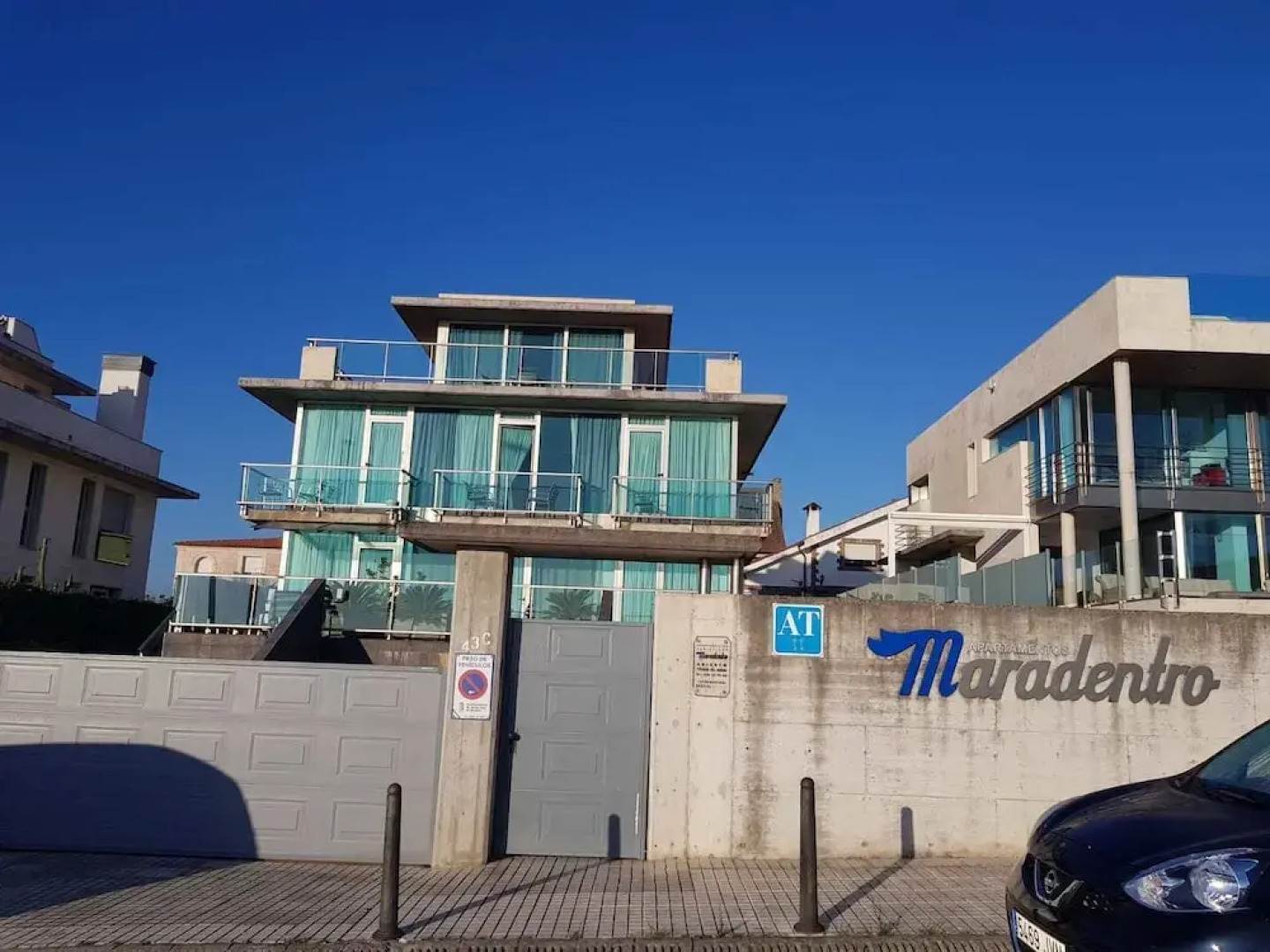Apartamentos Maradentro