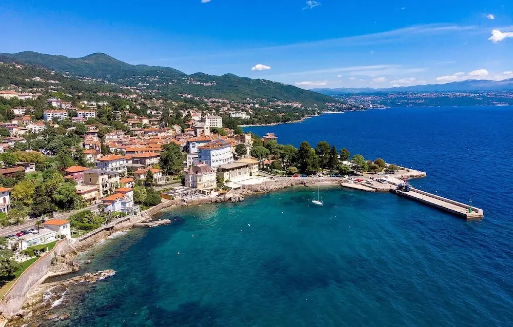 Beautiful Apartment in Lovran With Wifi and 1 Bedrooms