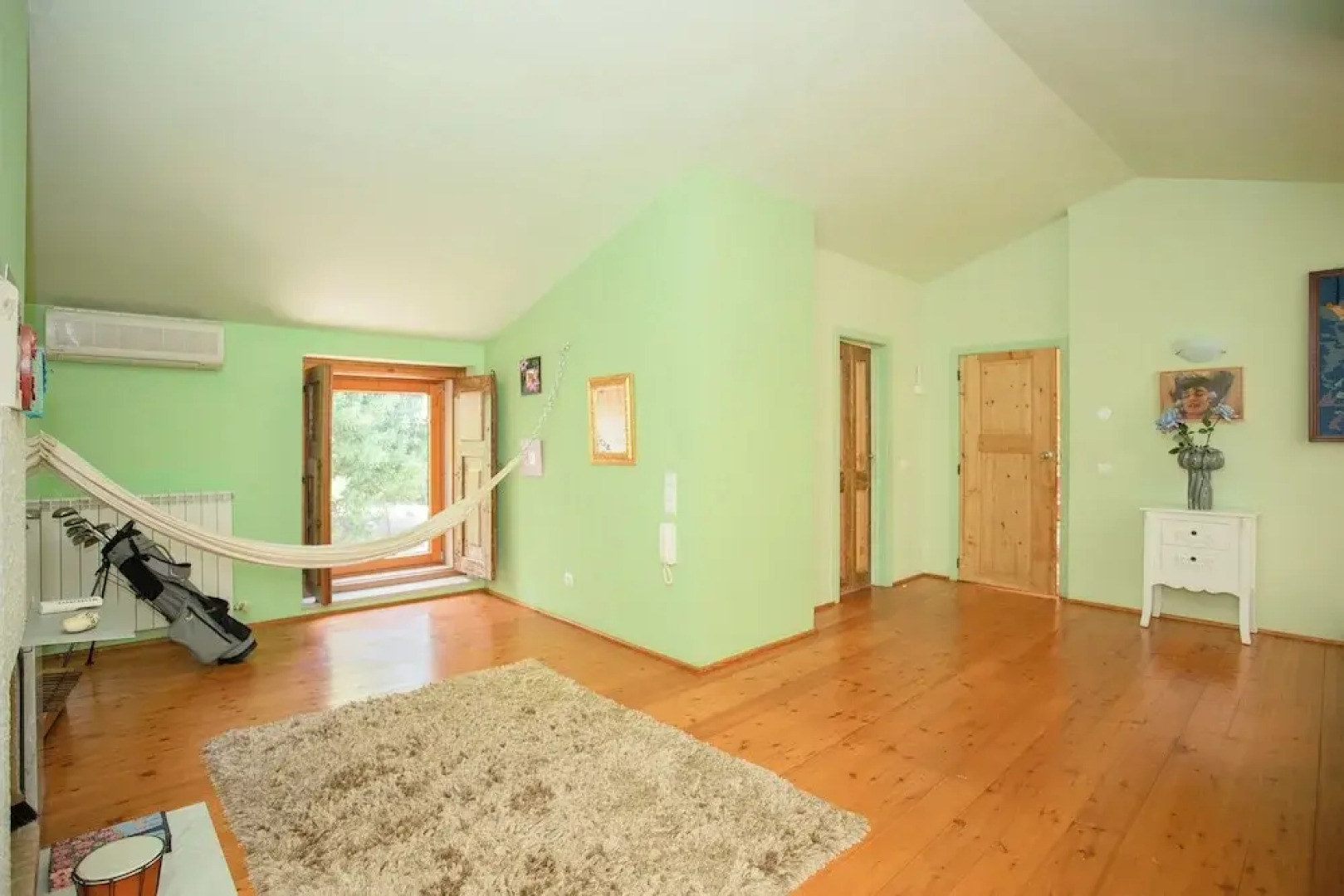 Local 9 - Casa do chapim azul