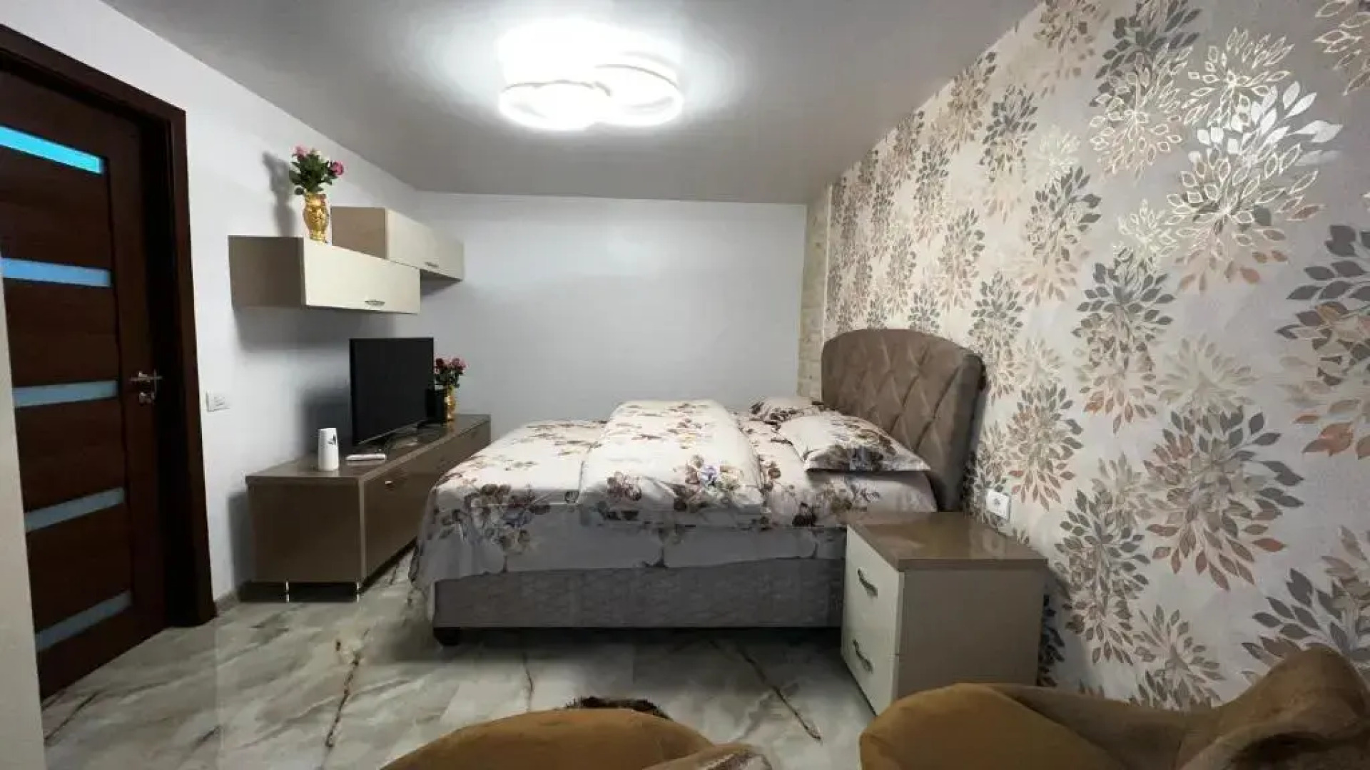 La Carmen 2 ! Apartament 1 camera!