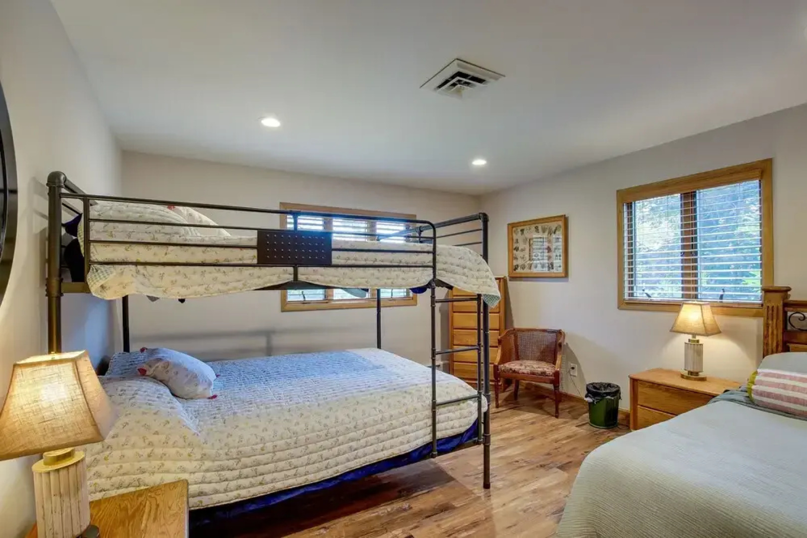 Charming Clintonville Retreat - Relax & Kayak!