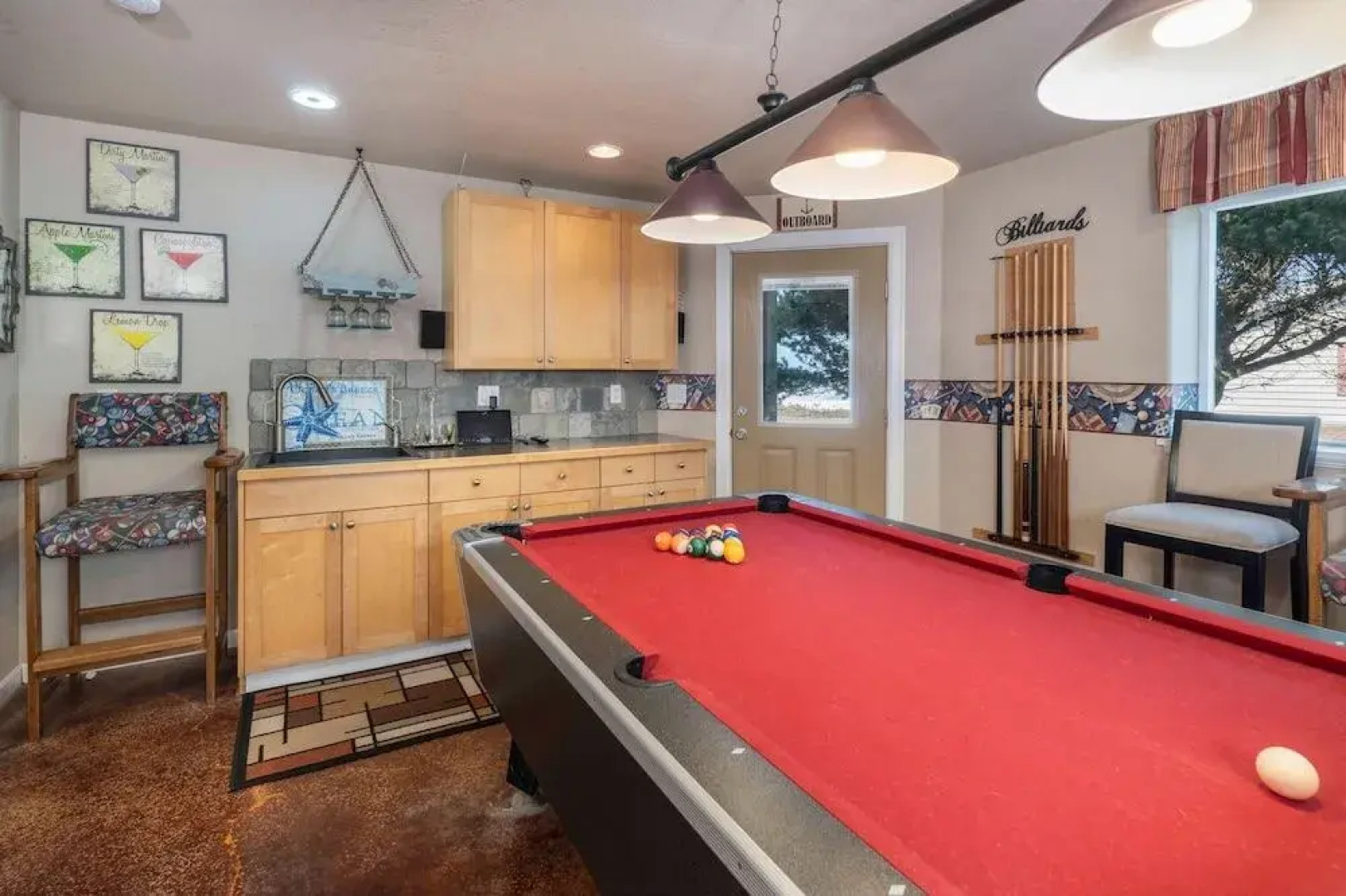 Beverly Beach Overlook for 8 by RedAwning