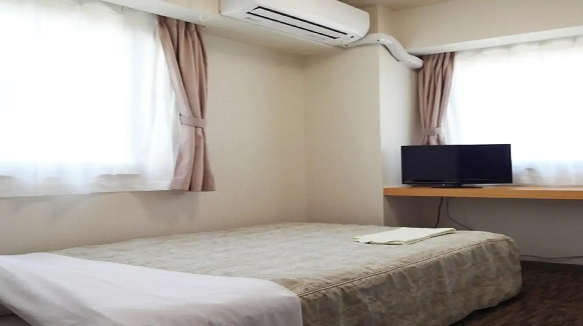 Ushiku City Hotel Ekimaekan