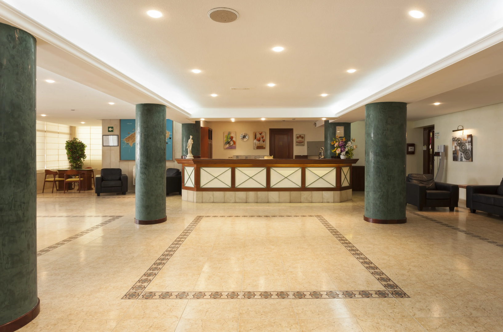 Hotel Riutort