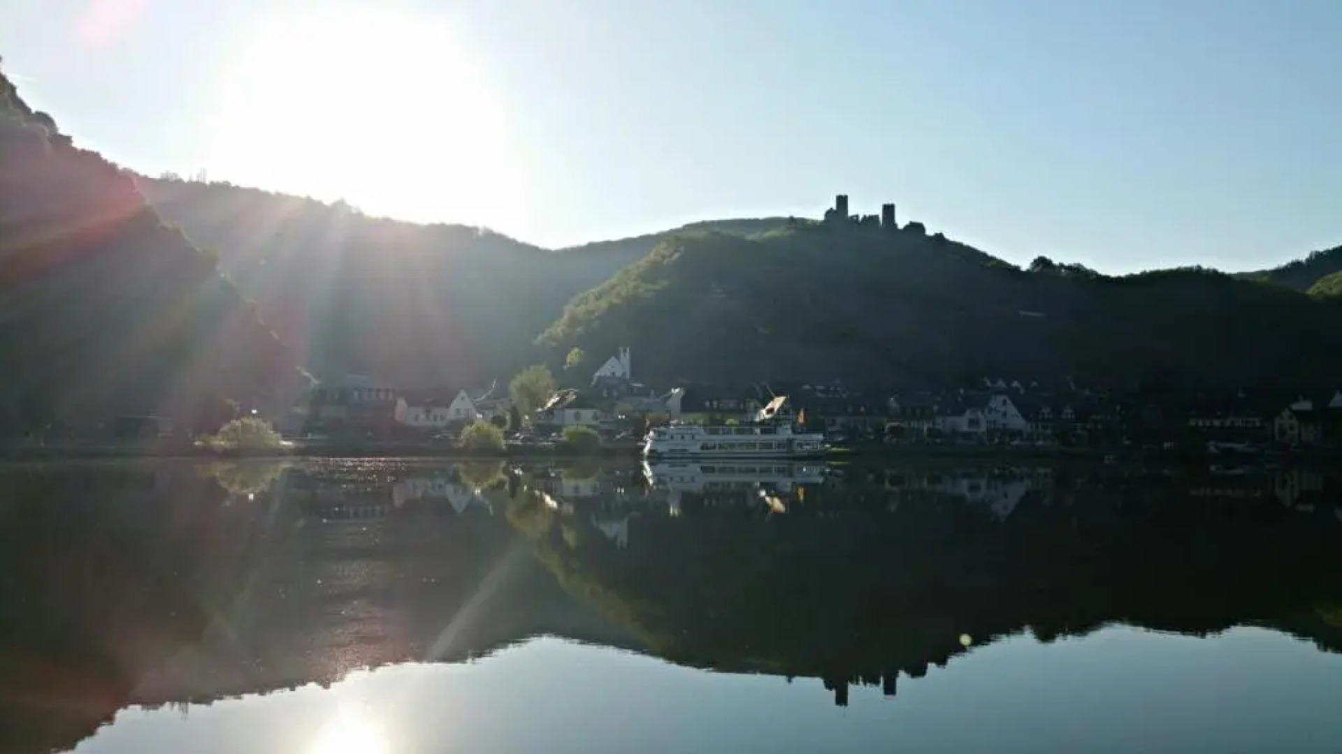 Gästehaus Burgberg, Weinhaus Fries