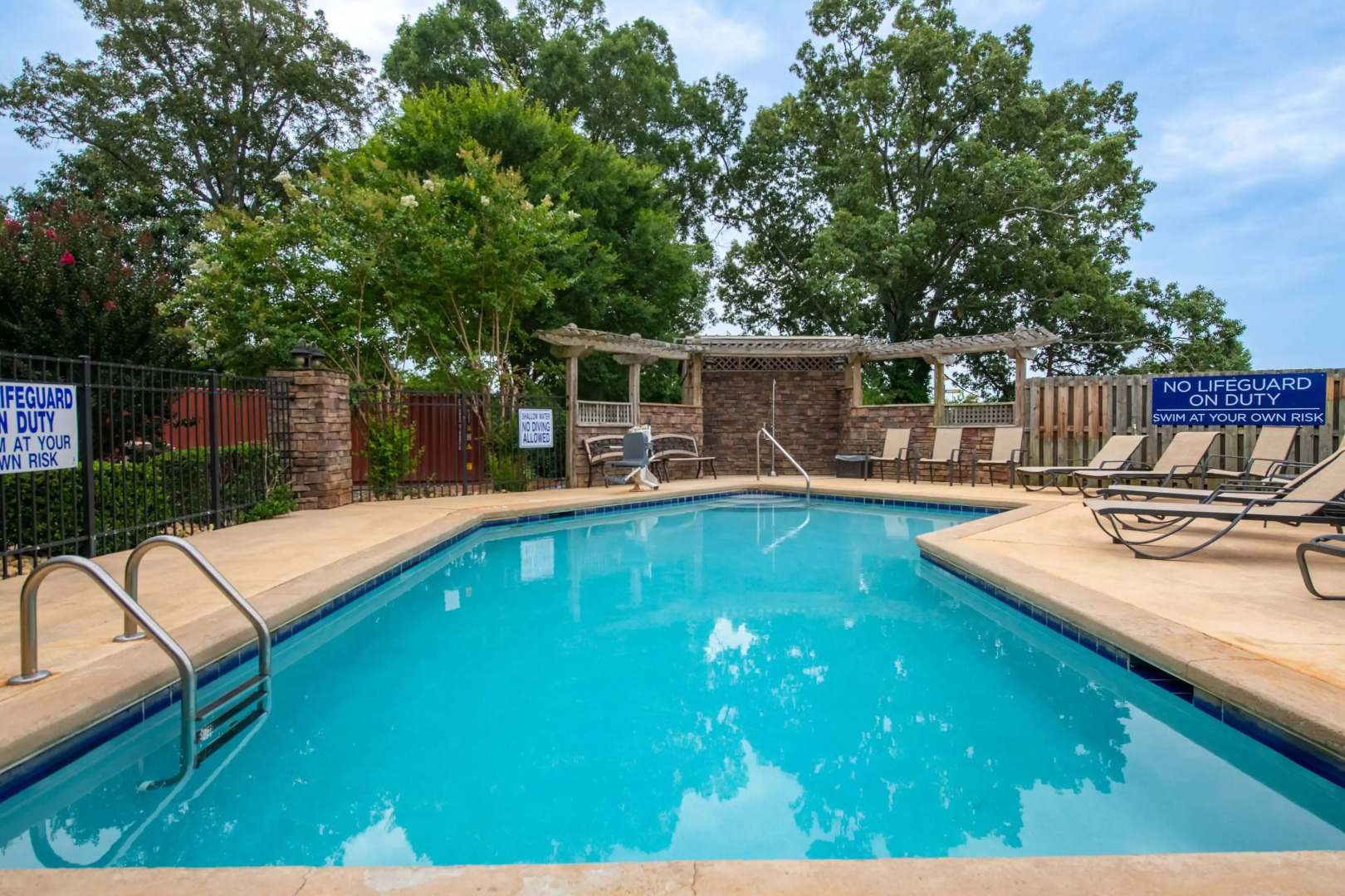 Microtel Inn & Suites by Wyndham Anderson/Clemson