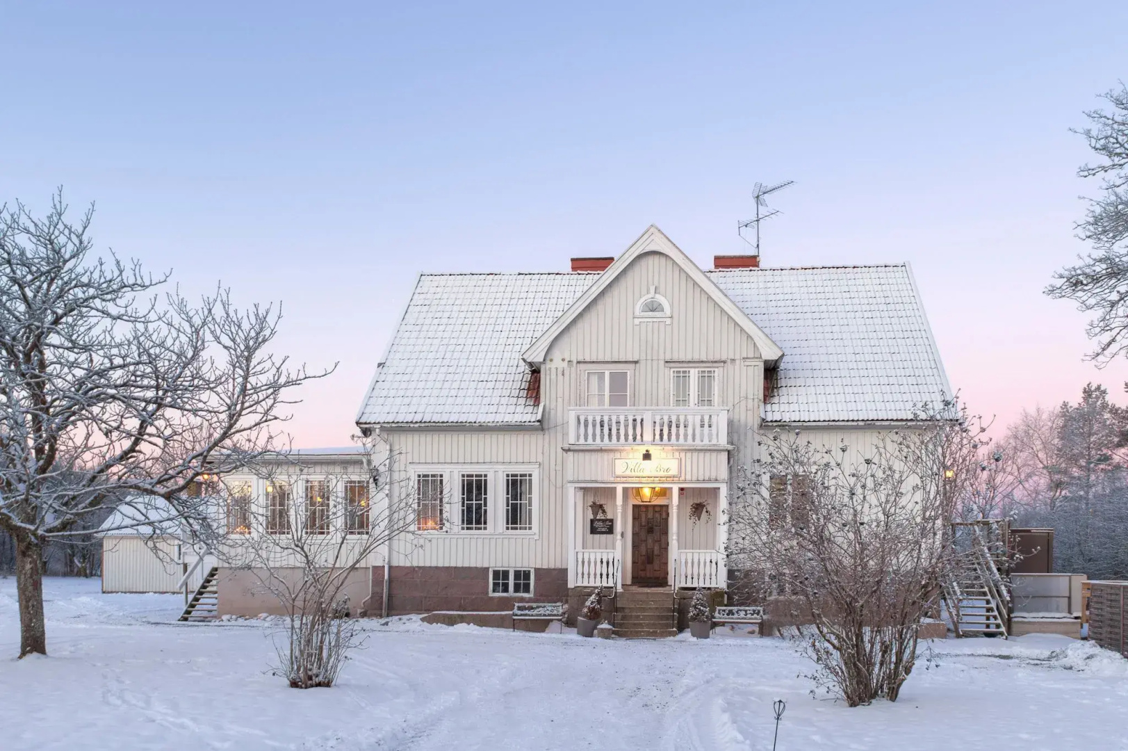 Villa Bro