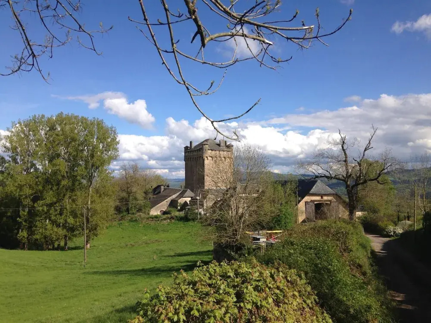 Apartment With 4 Bedrooms In Espalion With Wonderful Mountain View Furnished Garden And Wifi