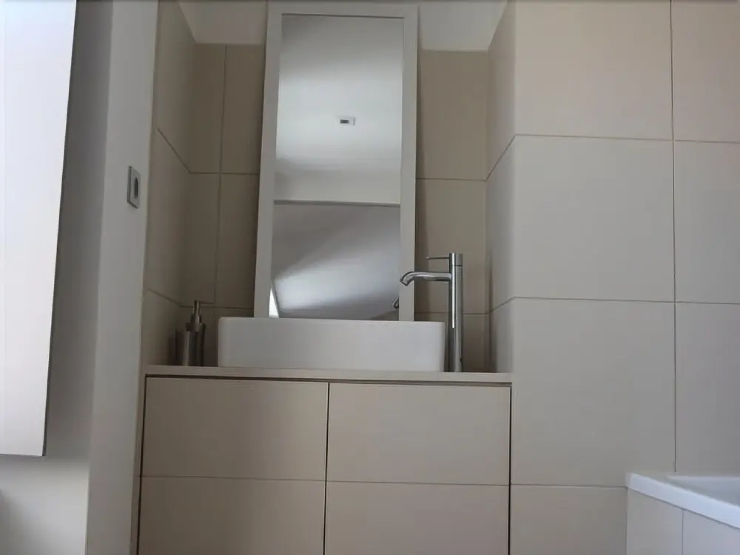 L'Annexe Des Portes