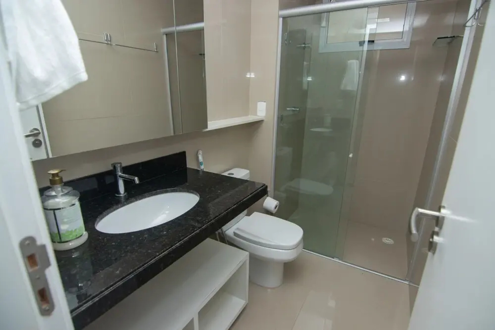 Apart no Corais de Búzios por Carpediem