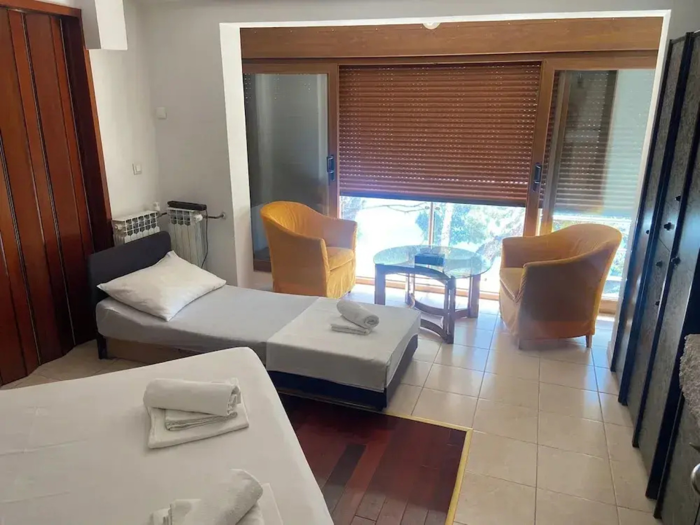 Apartment and Rooms Pansion Duba