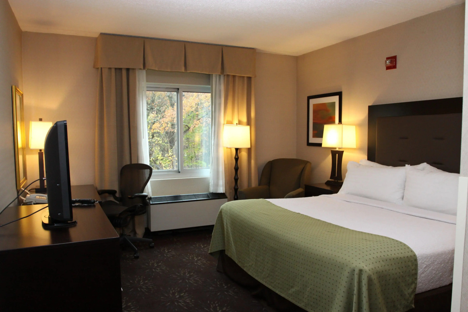 Holiday Inn Budd Lake - Rockaway Area by IHG