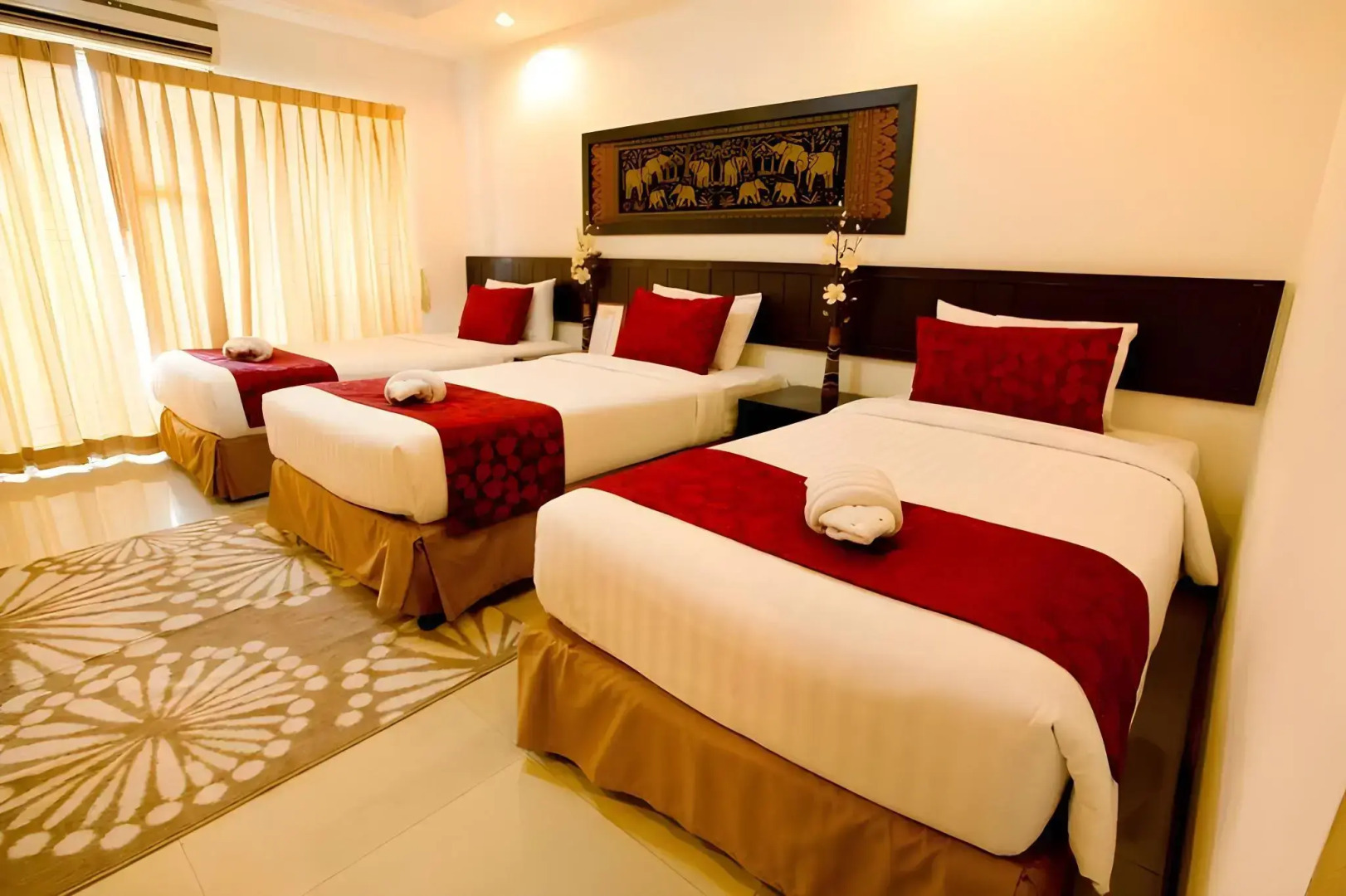 Sinsuvarn Airport Suite