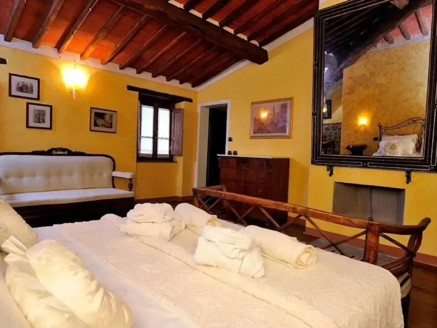 Tuscan Villa With Sauna