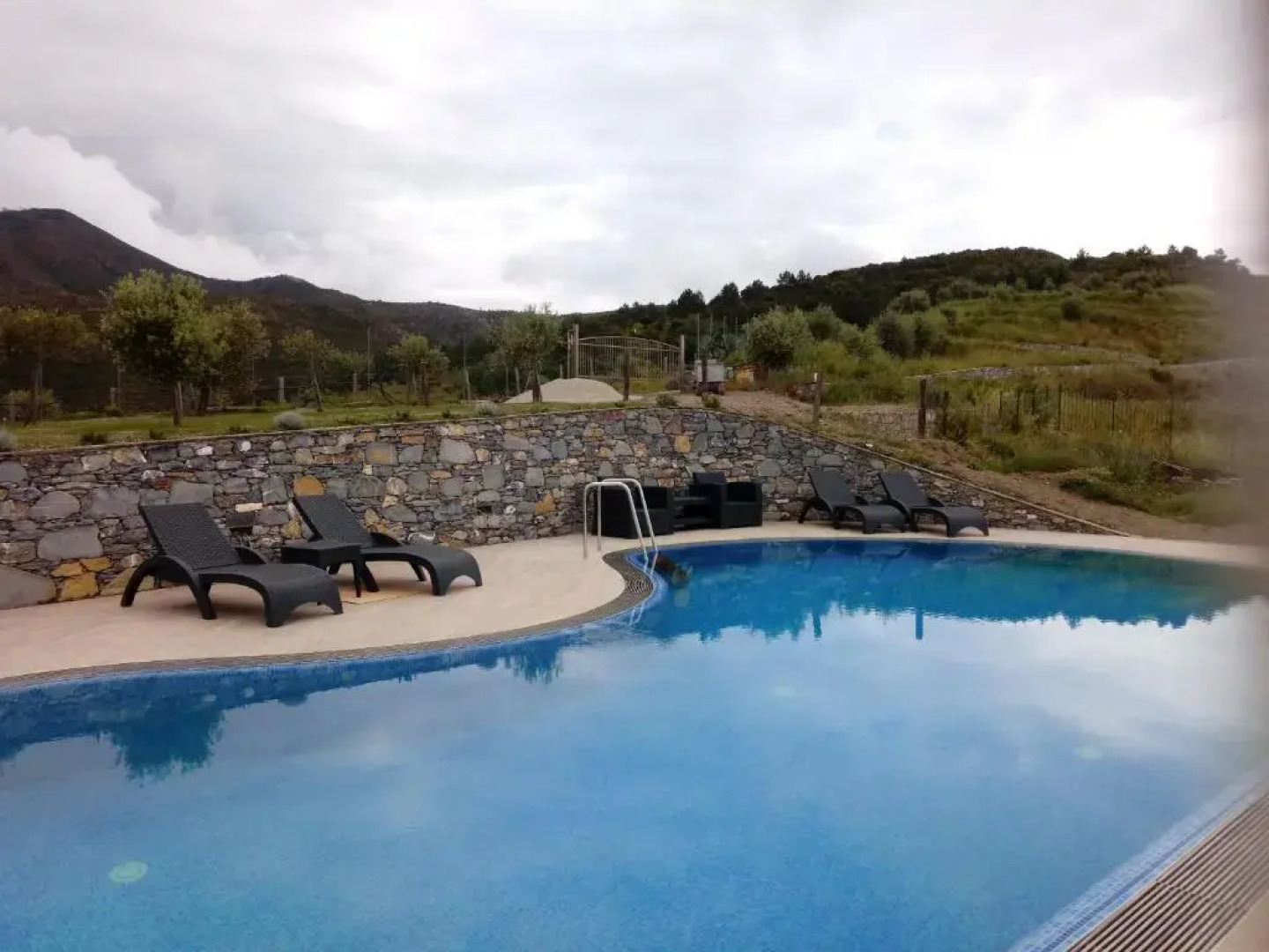 Appartamento Leccino con piscina - Riva Trigoso