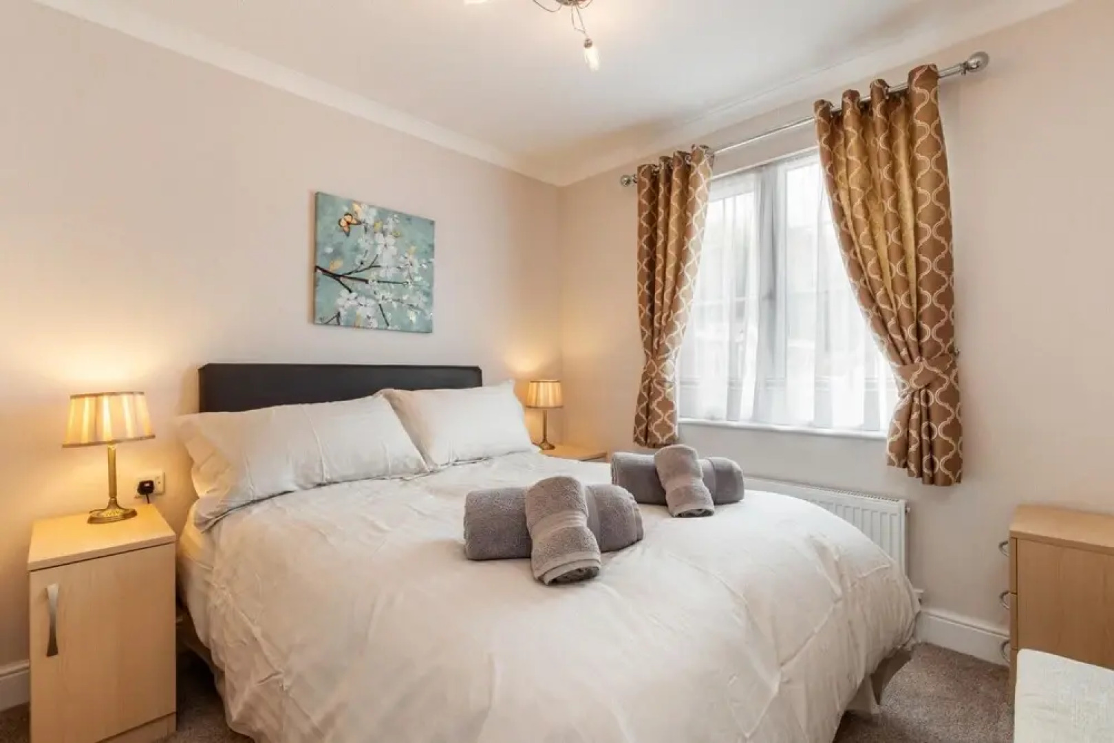 Castaway Lodge - Close to Beach Lovely Lodge With Veranda