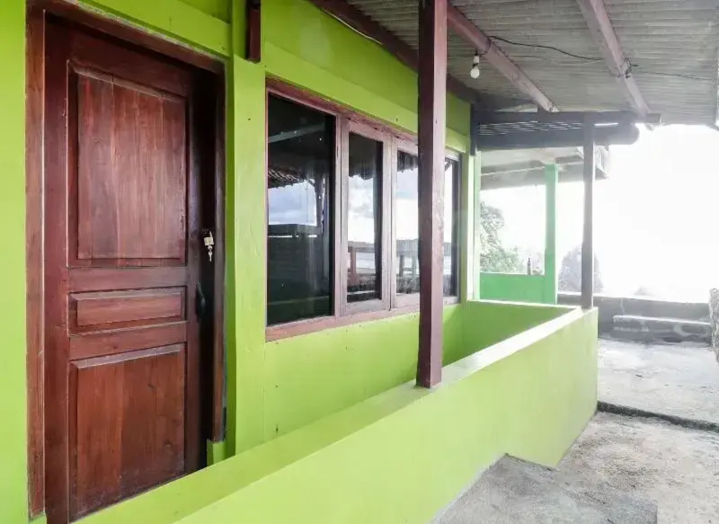 Penginapan Awandalu by ZUZU