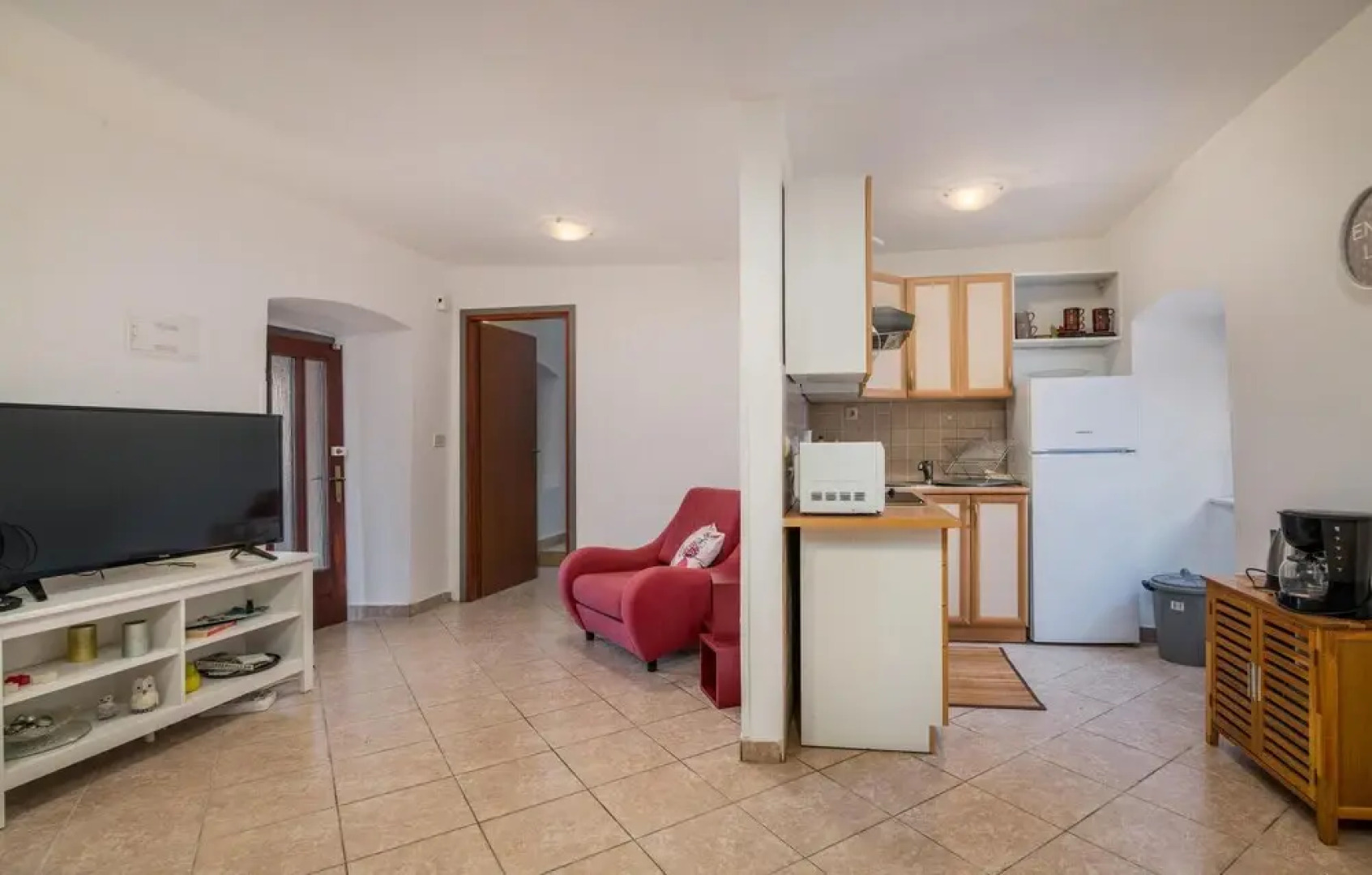 Beautiful Home in Kras With Outdoor Swimming Pool, Wifi and 3 Bedrooms