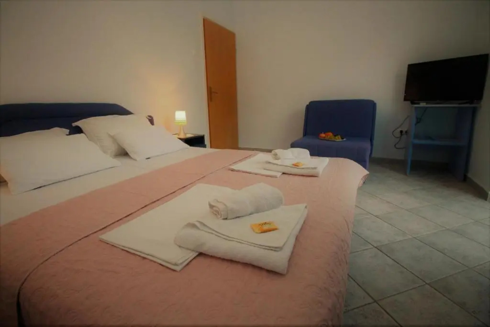 Apartments Mitrovići Miločer