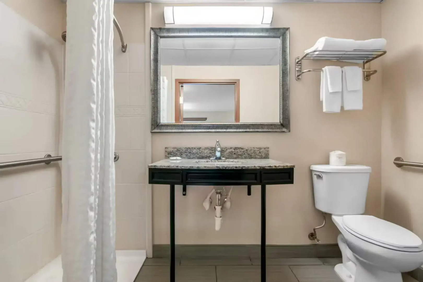 Quality Inn Waterbury East