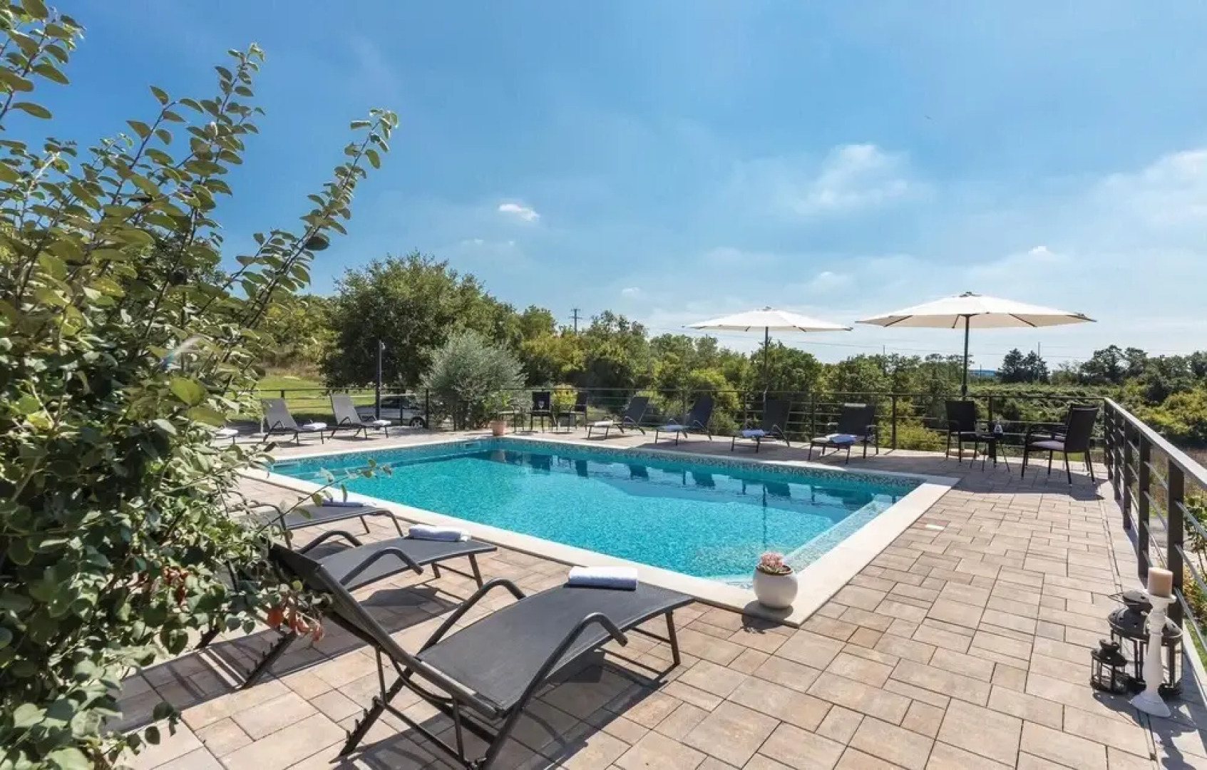 Stunning Apartment in Pilkovici With Wifi, 1 Bedrooms and Outdoor Swimming Pool