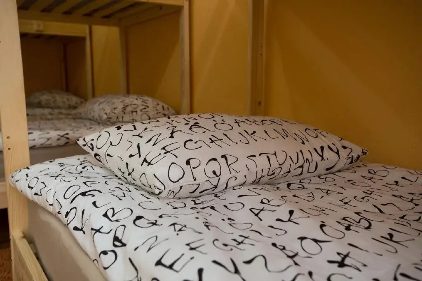 Хостел Abrikos 