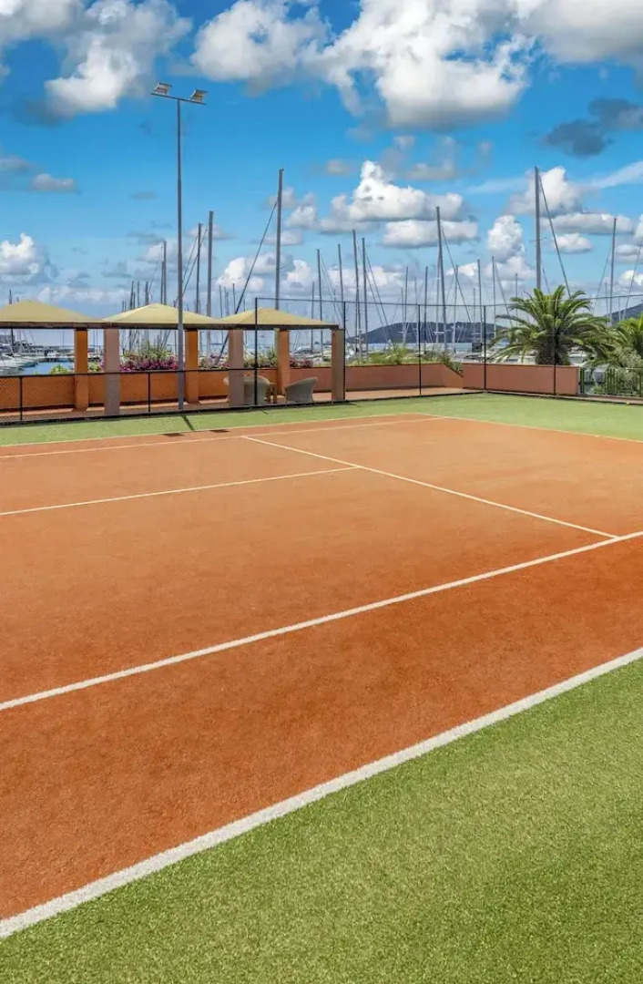 Porto Lotti Suite Hotel