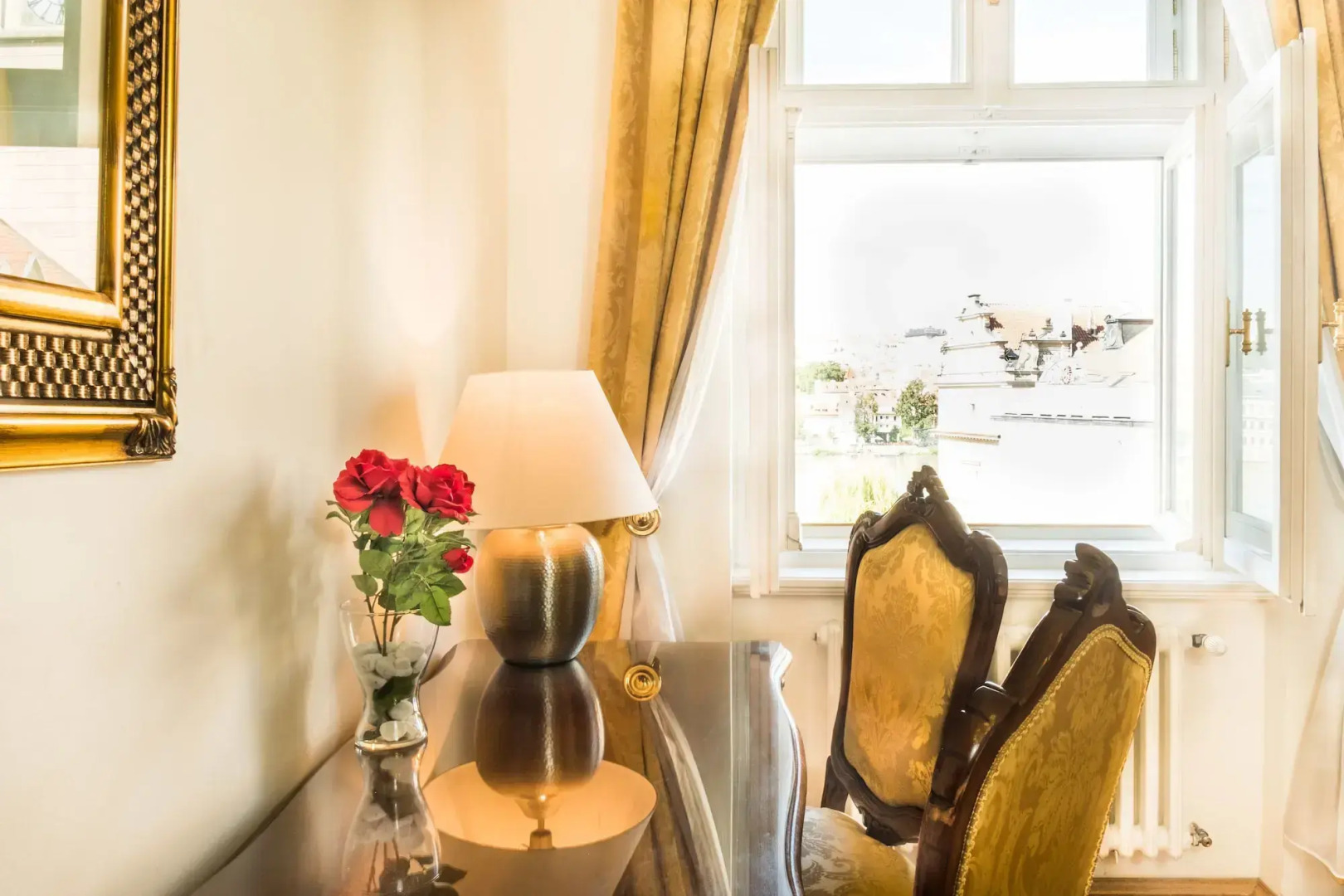 Charles Bridge Palace